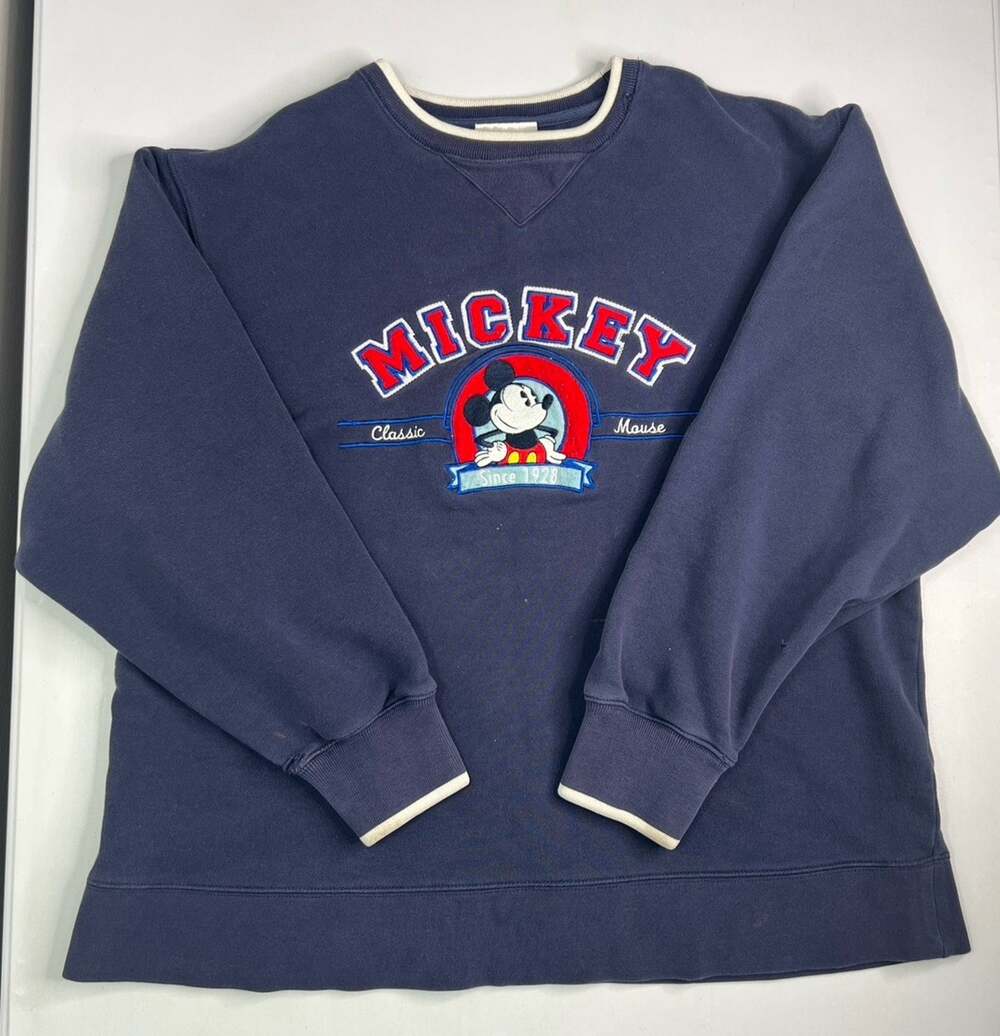Vintage Disney World Mickey Sweater Embroidered Patches Size Medium